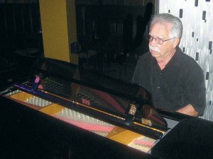 Dr-Melvin-Arnoff-Piano-Teacher